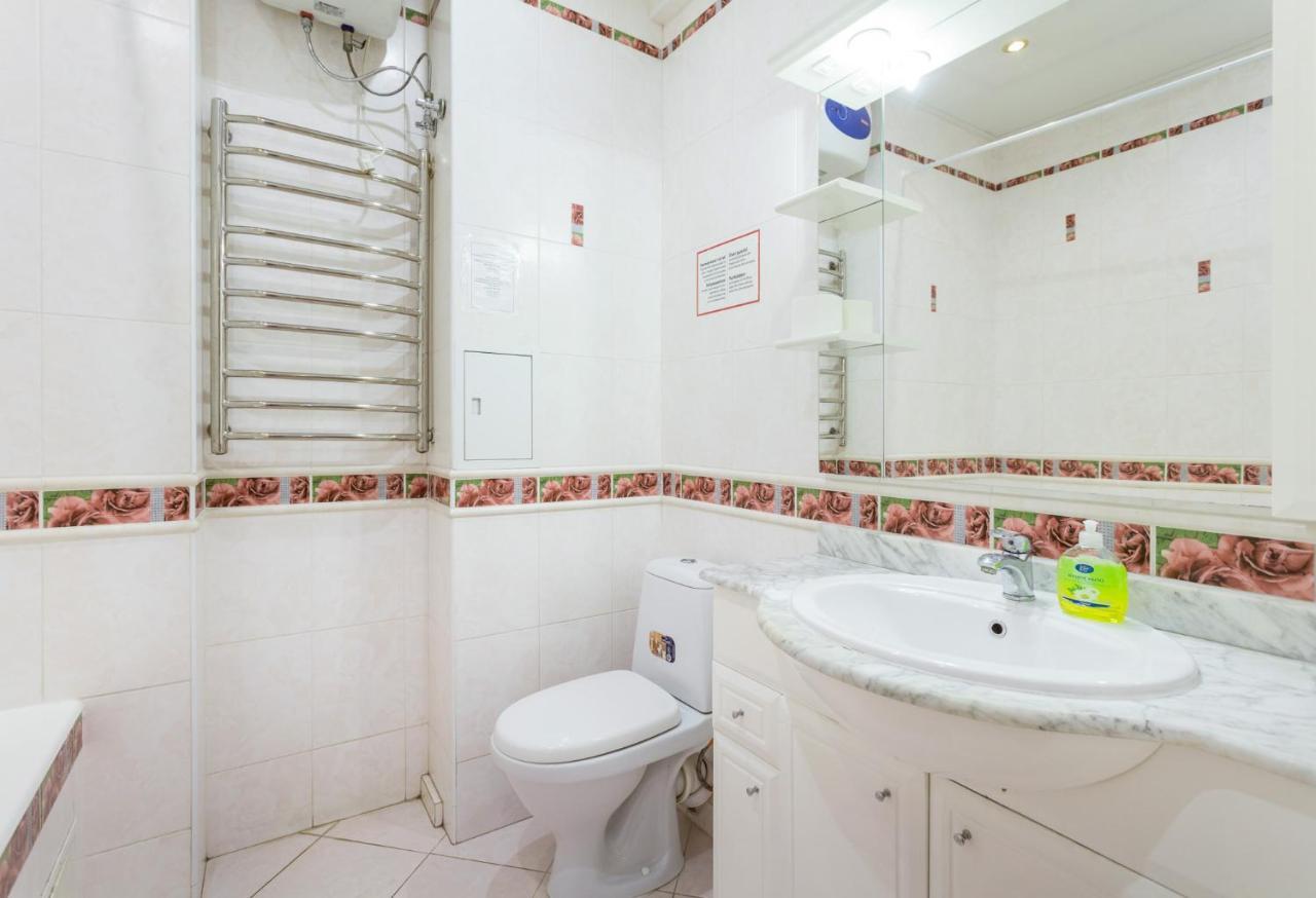 Apartments On Darnitsa Kiev Ngoại thất bức ảnh