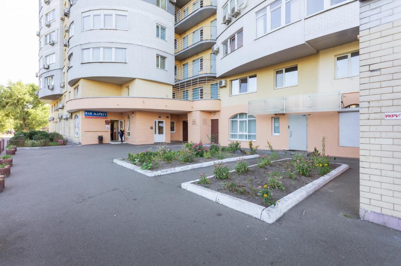 Apartments On Darnitsa Kiev Ngoại thất bức ảnh