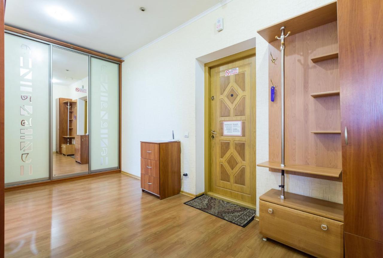 Apartments On Darnitsa Kiev Ngoại thất bức ảnh