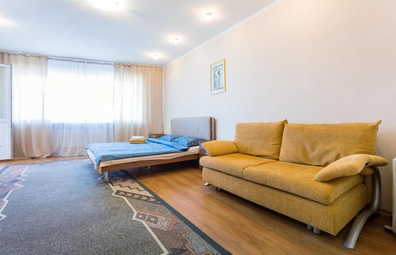 Apartments On Darnitsa Kiev Phòng bức ảnh